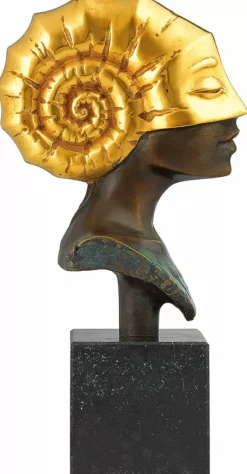 Becker, Michael: Büste »Kopf der Ammonite«