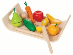 Schneidebrett mit Obst & Gemüse