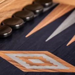 Walnuss-Backgammon mit Schwarzeiche und grauen Intarsien