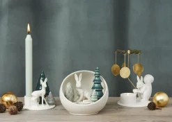 Wintergeschichte »Bambi mit Tannen«, stehend